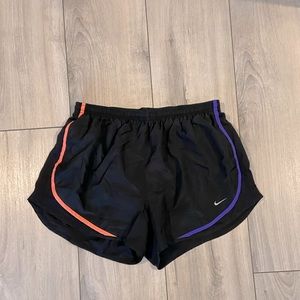 Black Nike shorts